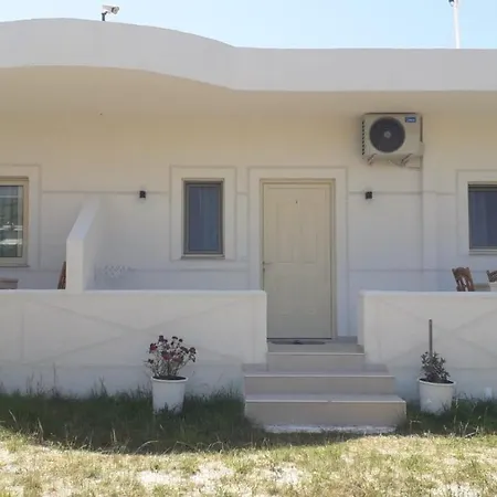 Juna Guest house *