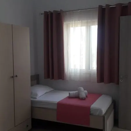 Juna Guest house