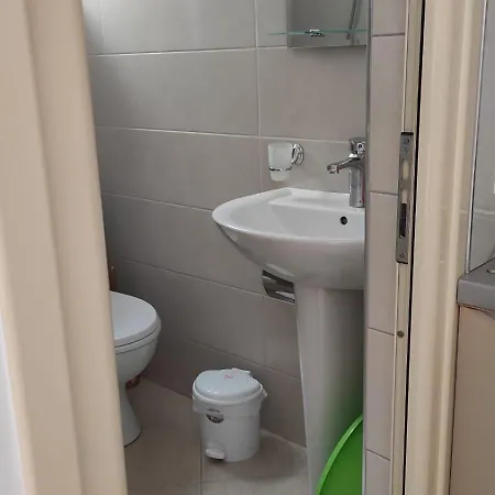 Guest house Juna Ksamil