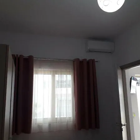 Juna Guest house *