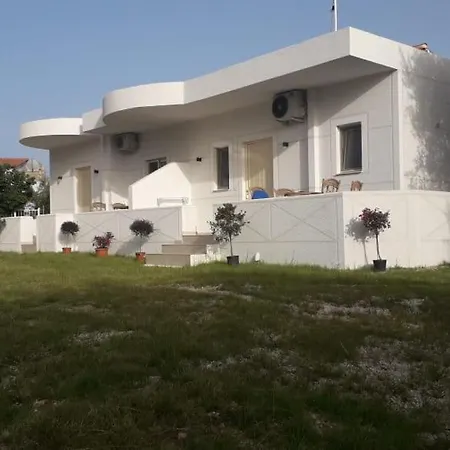 Guest house Juna
