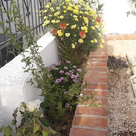 Juna Guest house