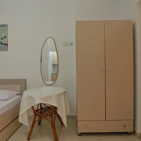 Juna Maison d'hôtes Ksamil