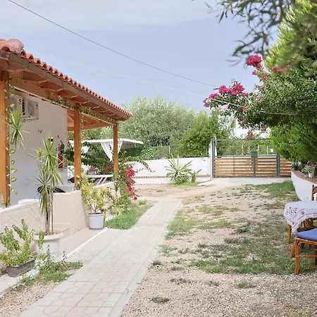 Juna Guest house