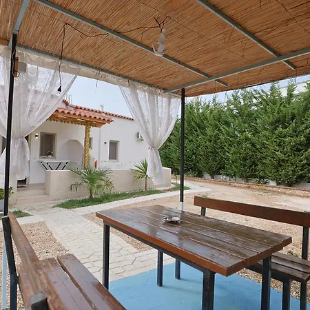 Juna Maison d'hôtes Ksamil