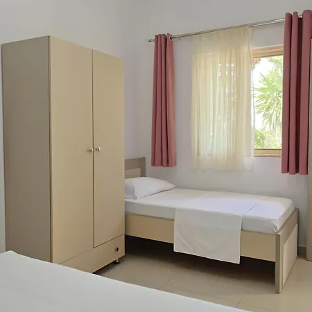 Juna Maison d'hôtes 3*