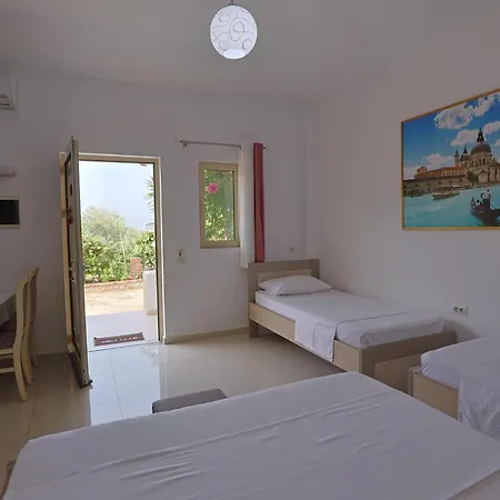 Juna 3* Ksamil