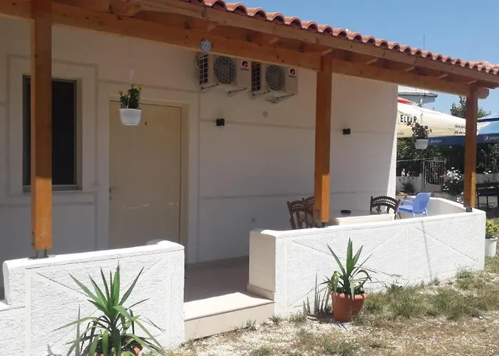 بيت ضيافة Juna