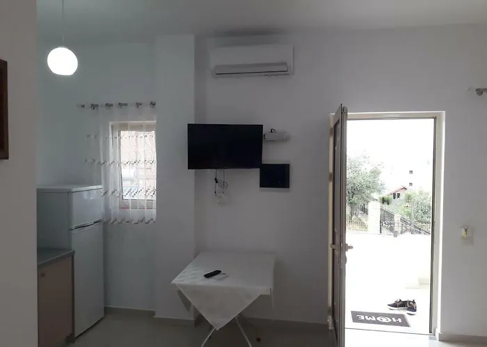 بيت ضيافة Juna كساميل