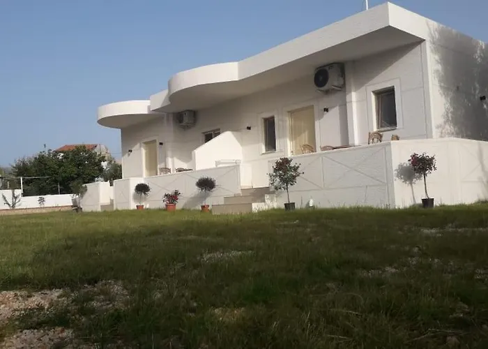 بيت ضيافة Juna